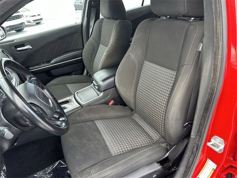 Used 2023 Dodge Charger SXT image 13