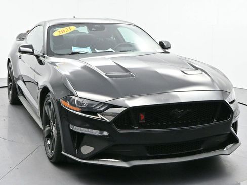 Used 2021 Ford Mustang GT w/ Equipment Group 301A image 2