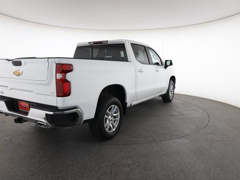 Used 2022 Chevrolet Silverado 1500 LT AWD/4WD image 12