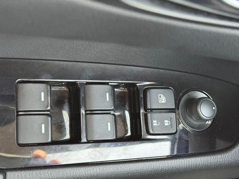 Used 2023 MAZDA CX-5 AWD 2.5 S w/ Preferred Package image 18