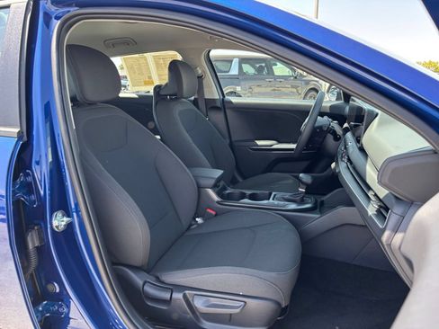 Used 2026 Kia K4 FWD image 35