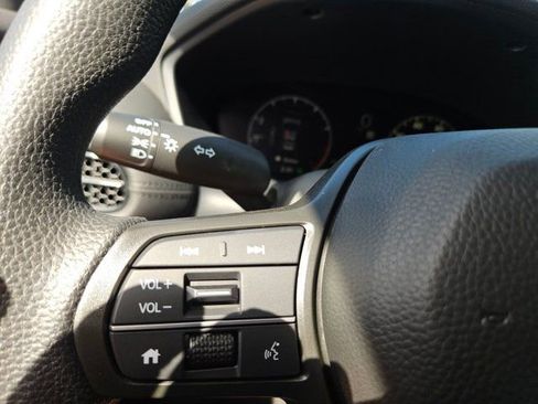 New 2026 Honda HR-V LX image 22