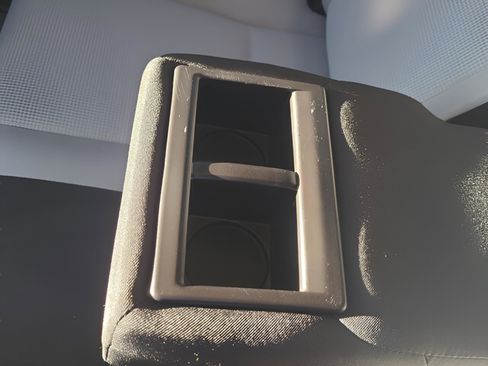 Certified 2018 Toyota RAV4 XLE image 12