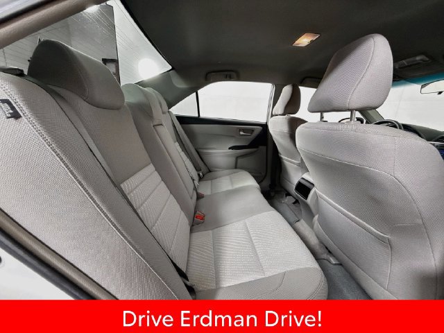 Certified 2017 Toyota Camry LE FWD image 28