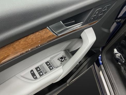 Used 2022 Audi Q5 2.0T Premium Plus w/ Premium Plus Package image 28