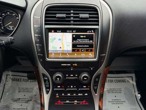 Used 2018 Lincoln MKX Select w/ Select Plus Package image 21