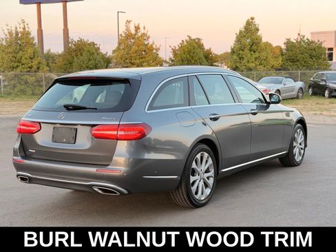 Used 2017 Mercedes-Benz E 400 4MATIC Wagon image 7
