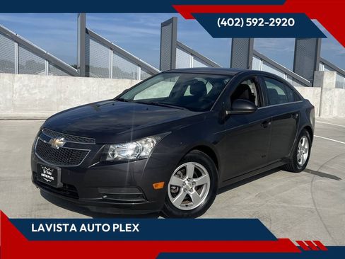 Used 2014 Chevrolet Cruze LT FWD image 1