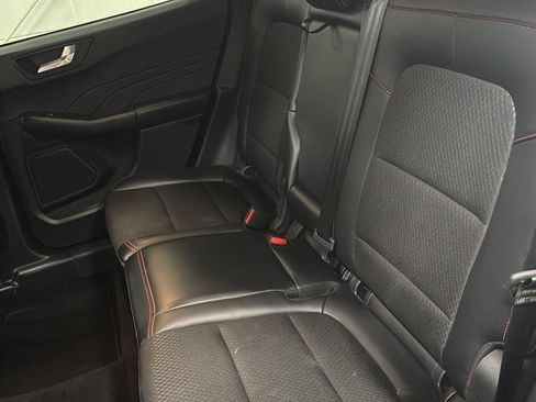 Used 2025 Ford Escape ST-Line AWD/4WD image 27