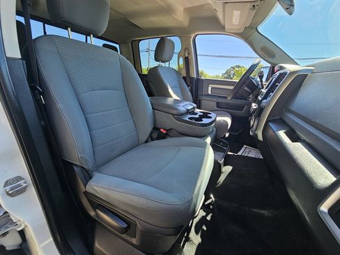 Used 2017 RAM 2500 SLT image 5