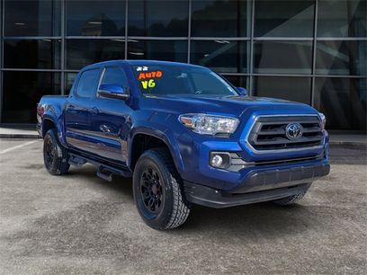 Used 2022 Toyota Tacoma SR5 w/ Technology Package