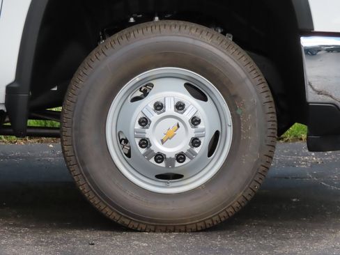 New 2025 Chevrolet Silverado 3500 W/T w/ WT Convenience Package image 16