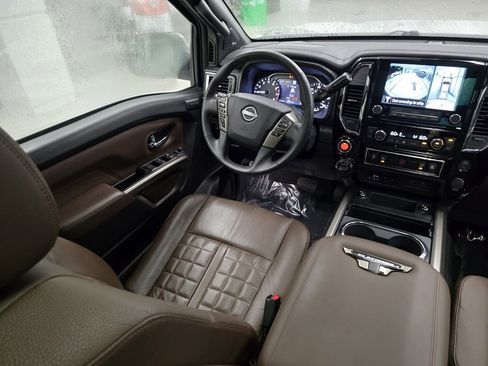 Used 2024 Nissan Titan Platinum Reserve w/ Moonroof Package image 47