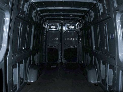 New 2026 Mercedes-Benz Sprinter 2500 image 22