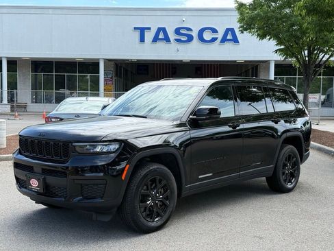 Used 2024 Jeep Grand Cherokee L Altitude AWD/4WD image 1