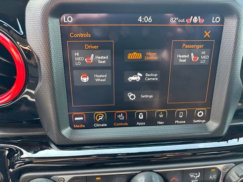 Used 2022 Jeep Wrangler Unlimited Sport AWD/4WD image 30