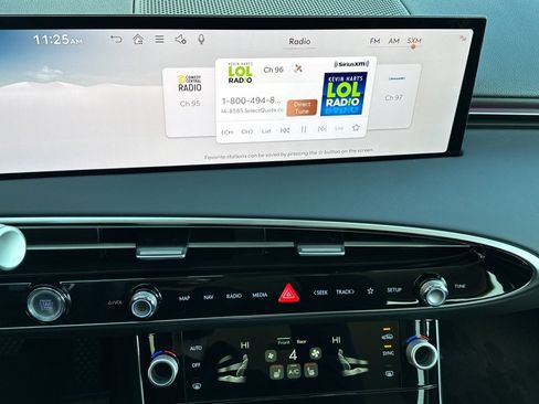 New 2026 Genesis GV70 2.5T image 6