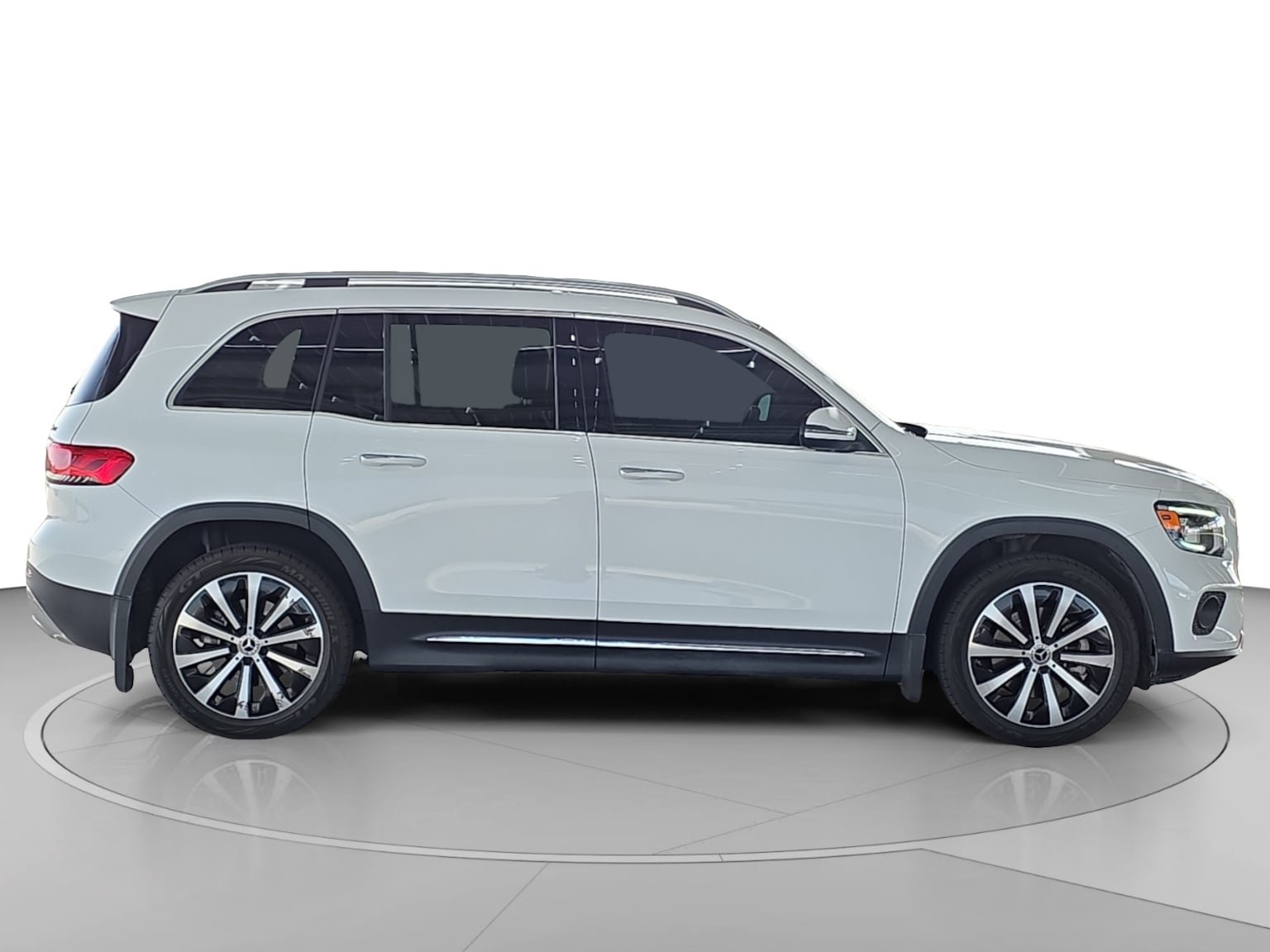 Used 2022 Mercedes-Benz GLB 250 4MATIC image 11
