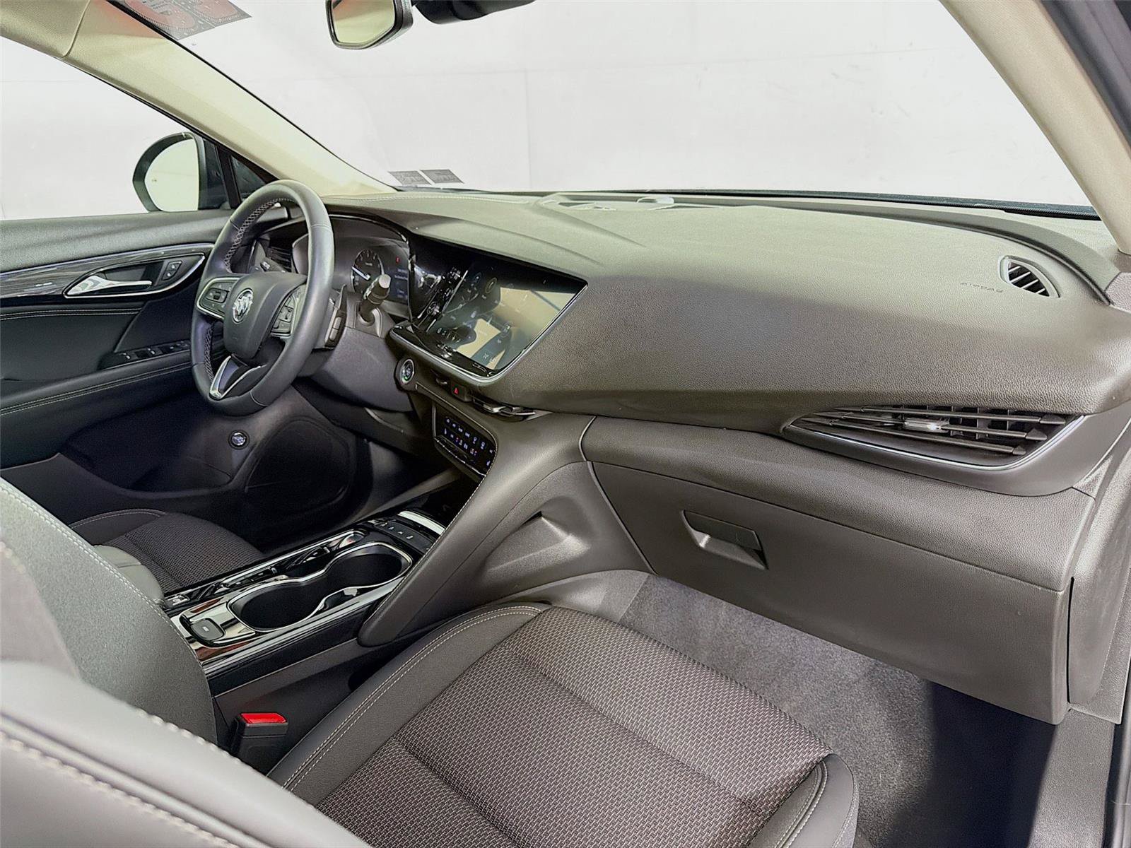 Used 2023 Buick Envision Preferred w/ Sport Touring Package AWD/4WD image 31