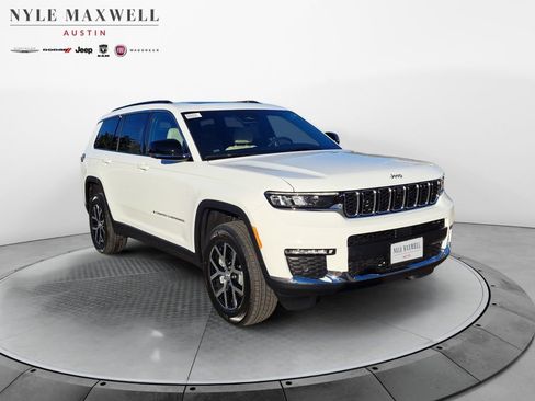 New 2025 Jeep Grand Cherokee L Limited image 2