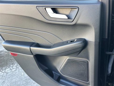 Used 2023 Ford Escape ST-Line w/ Tech Pack #1 image 19