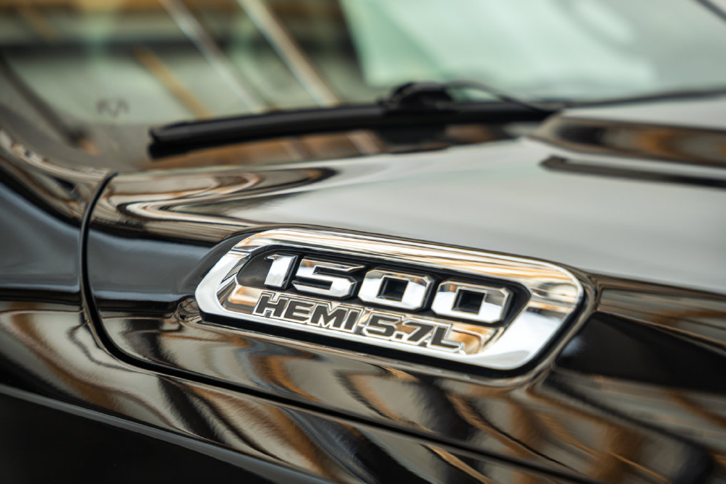 Used 2020 RAM 1500 Laramie AWD/4WD image 18