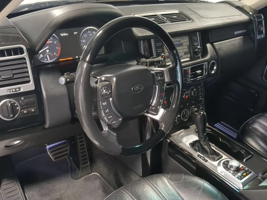 Used 2012 Land Rover Range Rover Supercharged AWD/4WD image 11