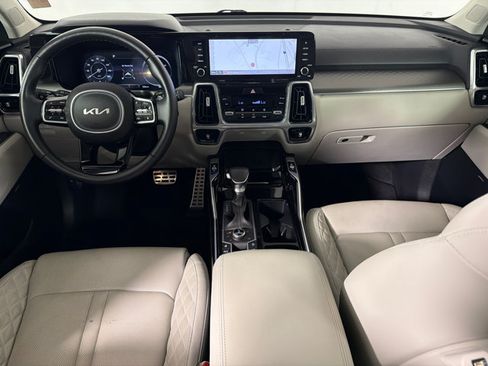 Used 2023 Kia Sorento SX AWD/4WD image 25