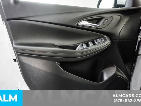 Used 2025 Buick Encore GX Preferred FWD image 45
