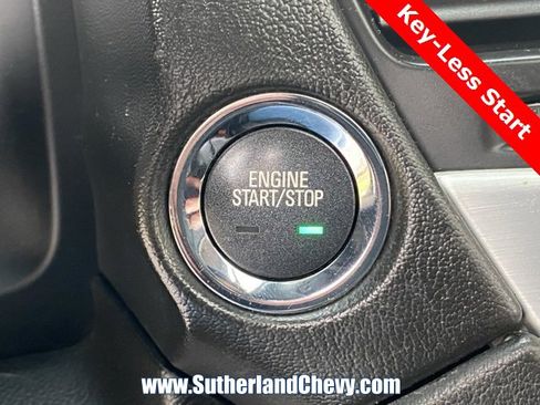 Used 2015 GMC Yukon SLT image 25