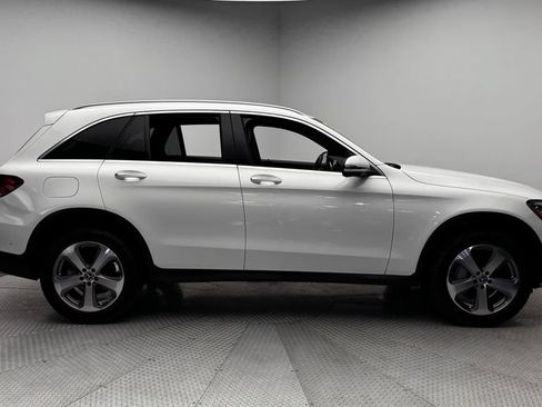 Used 2022 Mercedes-Benz GLC 300 4MATIC image 39