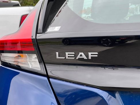 Certified 2024 Nissan Leaf SV Plus FWD image 34