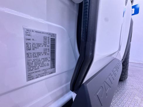 Used 2024 Nissan Pathfinder Rock Creek AWD/4WD image 46
