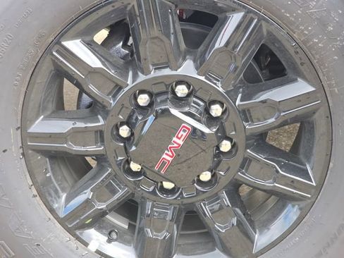 New 2026 GMC Sierra 3500 AT4 w/ AT4 Premium Plus Package AWD/4WD image 11