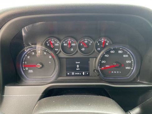 Used 2022 Chevrolet Silverado 2500 Custom w/ Custom Value Package AWD/4WD image 26