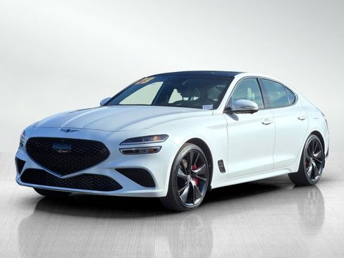 Used 2023 Genesis G70 3.3T w/ Sport Prestige Package image 8