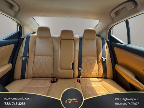 Used 2025 Nissan Sentra SV w/ SV Premium Package FWD image 5