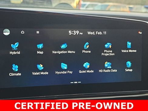 Certified 2025 Hyundai Elantra Limited FWD image 24