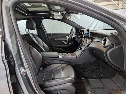 Used 2019 Mercedes-Benz C 300 Sedan image 10