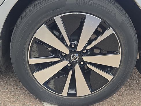 Used 2022 Nissan Altima 2.5 SV image 14