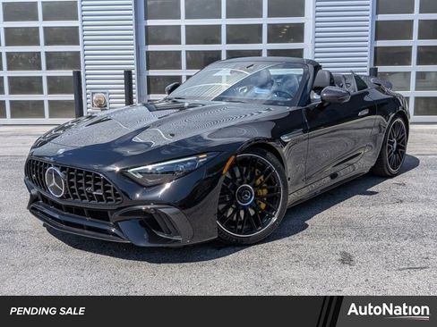 Used 2023 Mercedes-Benz SL 63 AMG 4MATIC image 1