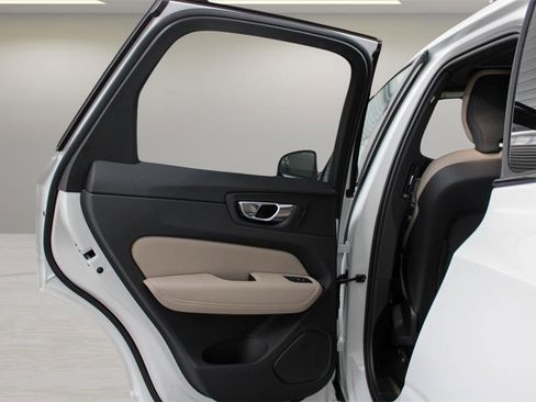 New 2026 Volvo XC60 B5 Plus w/ Protection Package Premier image 63