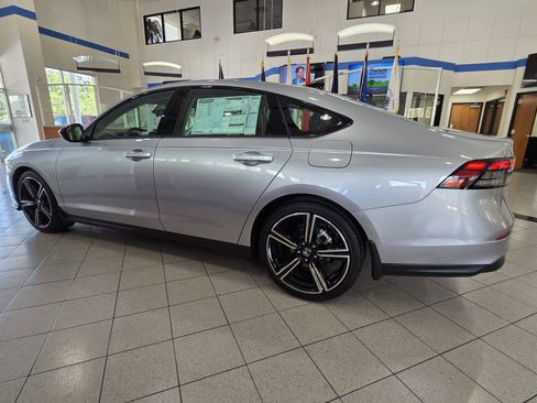 New 2026 Honda Accord SE image 6