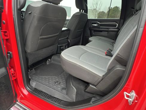 Used 2024 RAM 2500 Big Horn w/ Bed Utility Group image 23