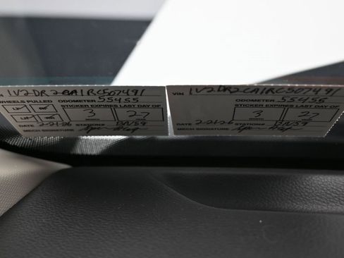 Used 2024 Volkswagen Atlas SE image 42