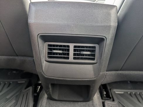 Used 2025 Chevrolet Colorado Trail Boss AWD/4WD image 26