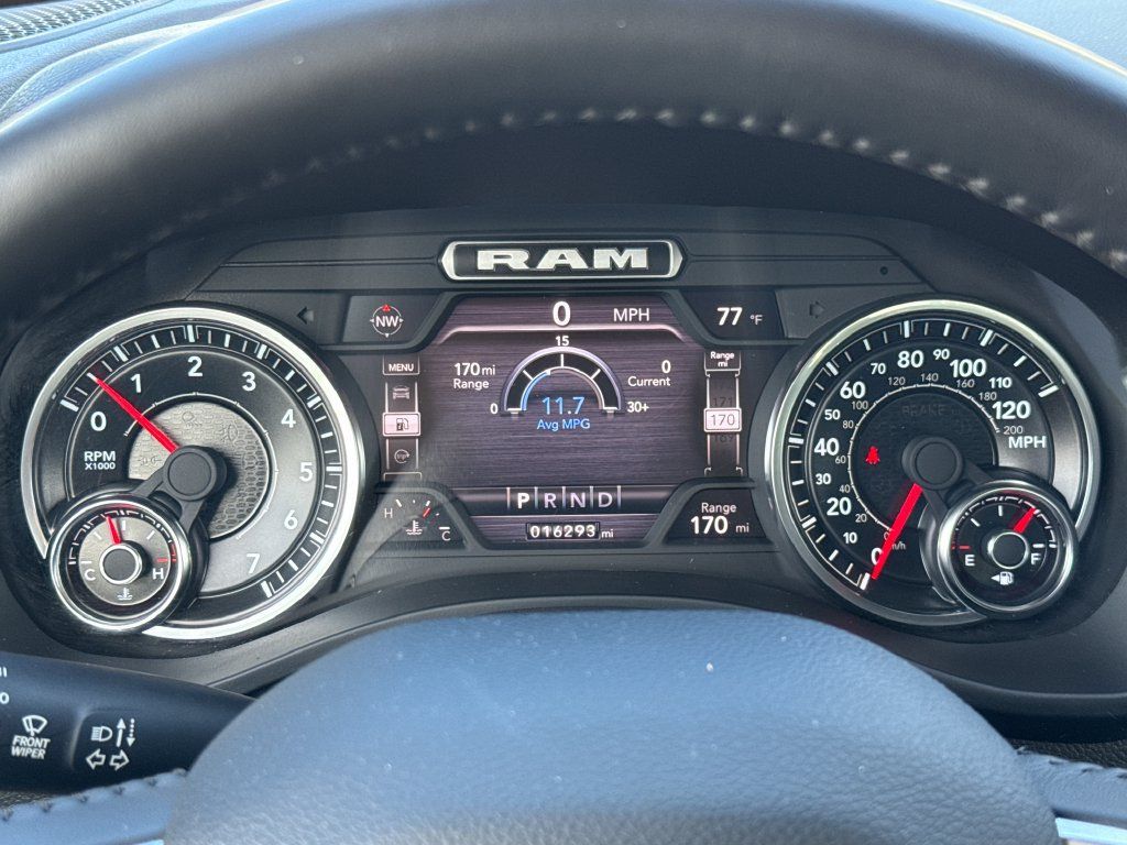 Used 2024 RAM 1500 Big Horn AWD/4WD image 17