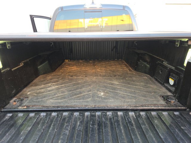 Used 2023 Toyota Tacoma Limited AWD/4WD image 24
