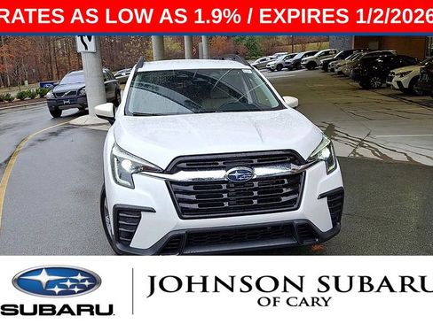Certified 2025 Subaru Ascent Premium w/ Premium Package image 3
