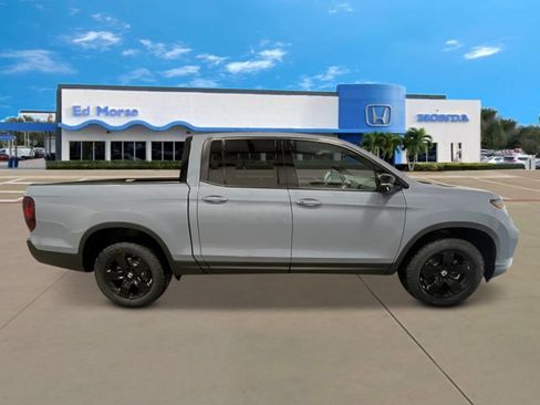New 2026 Honda Ridgeline Black Edition image 8